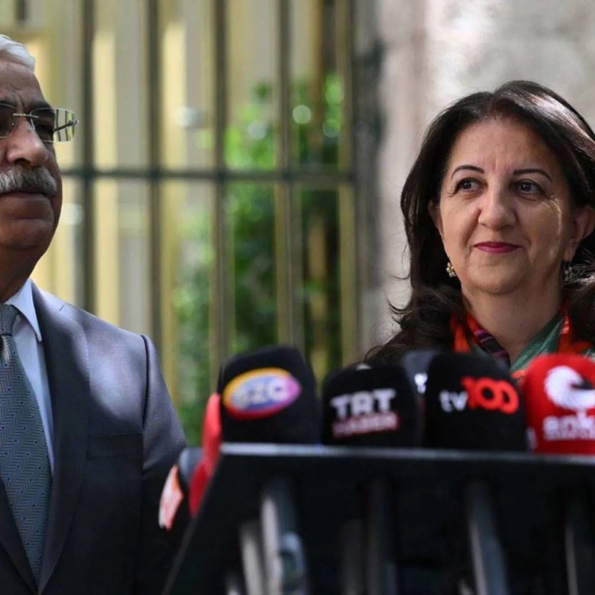 İmralı Ziyareti Sonrası Heyetten Açıklama Bekleniyor