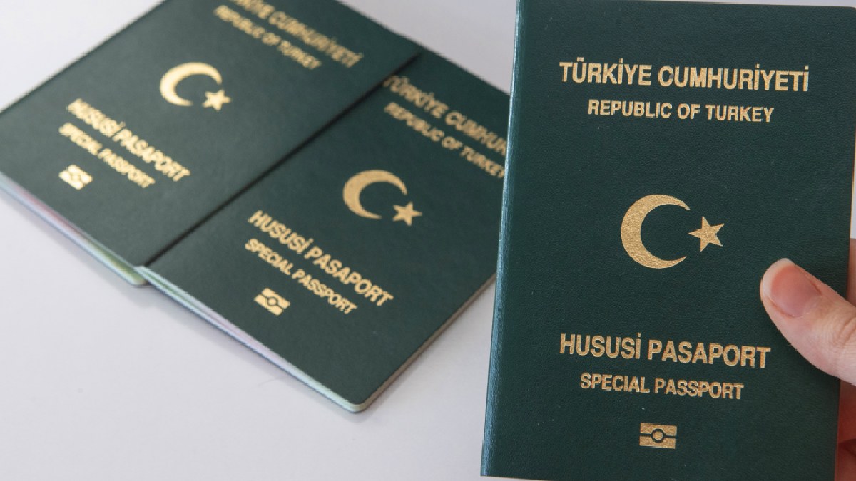 Yeşil Pasaport Düzenlemesinde Yeni Açıklama